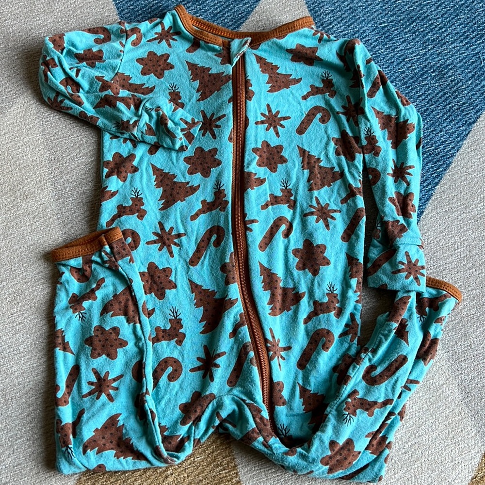 Kickee Pants 9-12 months Zip-Up Footless One Piece Christmas Cookies
